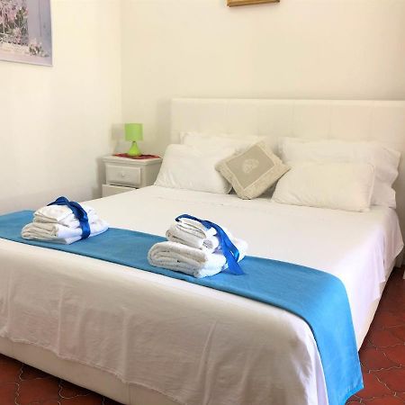 B&B Il Villino Torre Dell'Orso Bagian luar foto